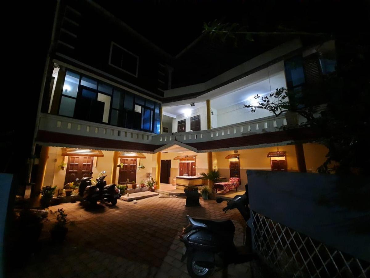 Bed and Breakfast Coco Le Palm Alappuzha Экстерьер фото